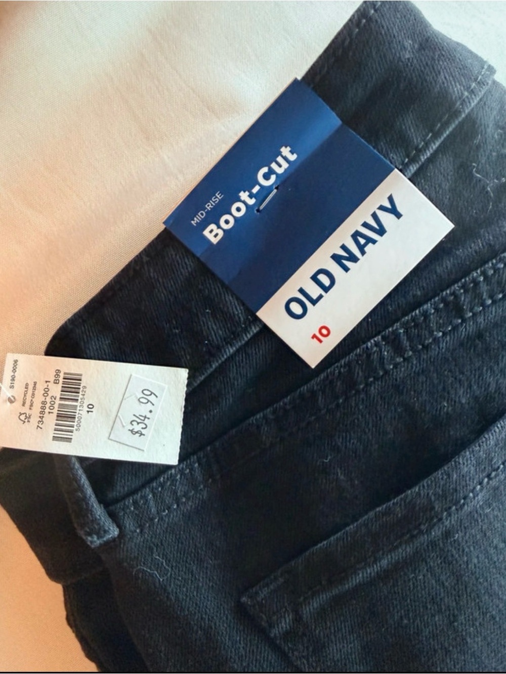Old Navy Women’s Boot-Cut Jeans Black